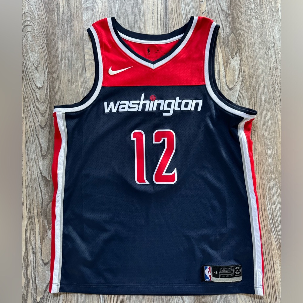 USED - Nike Swingman Jersey “Kelly Oubre Jr. SIZE L